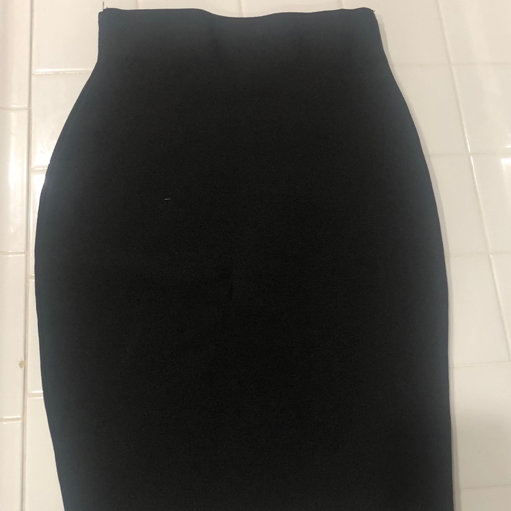 Fashion Nova — Small, High Waisted Pencil Skirt